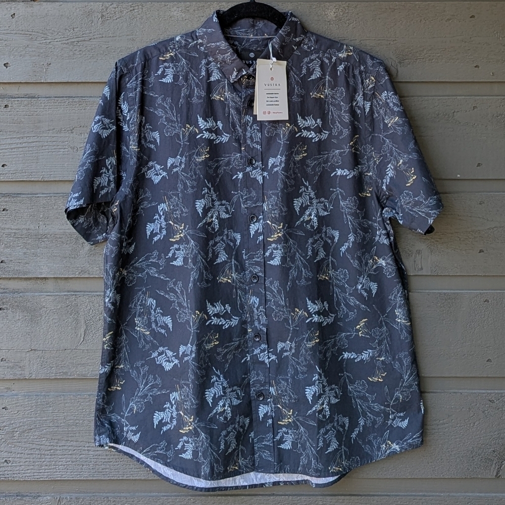 NWT Vustra Lightweight Cotton Print Pattern SS Shirt Navy Blue Flowers Leaves